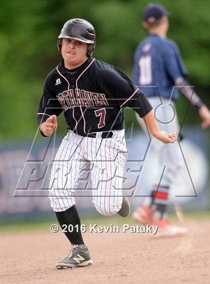 Thumbnail 1 in North Haven vs. Avon (CIAC Class L Quarterfinal) photogallery.