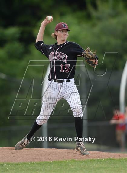 Thumbnail 2 in North Haven vs. Avon (CIAC Class L Quarterfinal) photogallery.