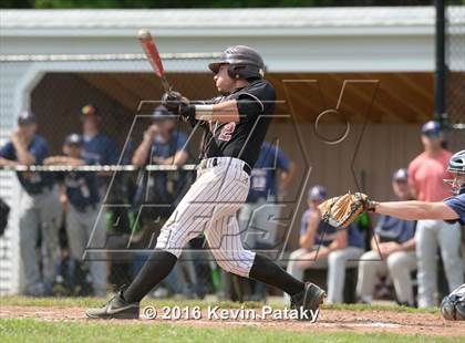 Thumbnail 1 in North Haven vs. Avon (CIAC Class L Quarterfinal) photogallery.