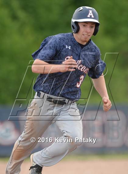Thumbnail 2 in North Haven vs. Avon (CIAC Class L Quarterfinal) photogallery.