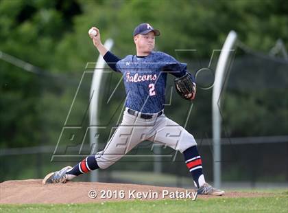 Thumbnail 3 in North Haven vs. Avon (CIAC Class L Quarterfinal) photogallery.