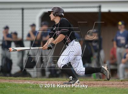 Thumbnail 3 in North Haven vs. Avon (CIAC Class L Quarterfinal) photogallery.