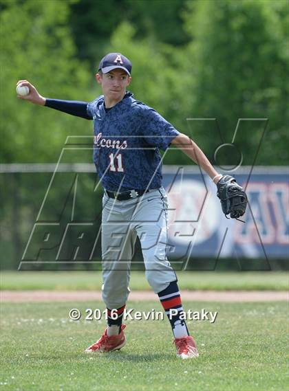 Thumbnail 1 in North Haven vs. Avon (CIAC Class L Quarterfinal) photogallery.