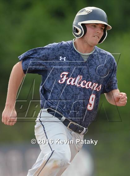 Thumbnail 2 in North Haven vs. Avon (CIAC Class L Quarterfinal) photogallery.