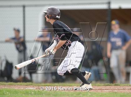 Thumbnail 3 in North Haven vs. Avon (CIAC Class L Quarterfinal) photogallery.