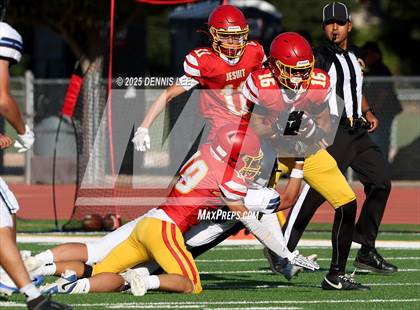 Thumbnail 1 in JV: Bellarmine College Prep @ Jesuit photogallery.