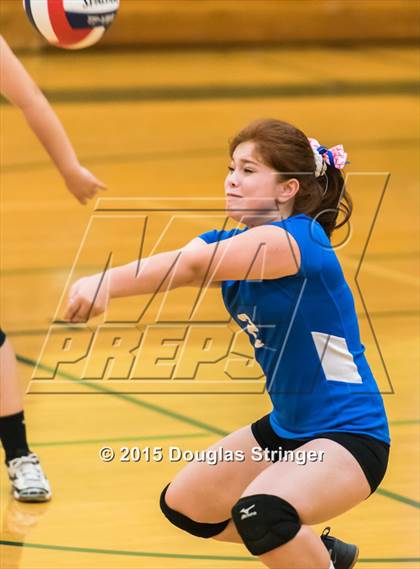 Thumbnail 1 in JV: Irvington @ Moreau Catholic photogallery.