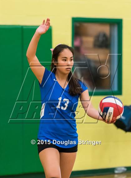 Thumbnail 1 in JV: Irvington @ Moreau Catholic photogallery.