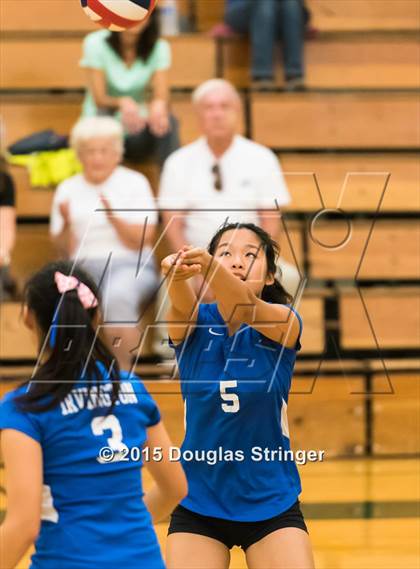 Thumbnail 3 in JV: Irvington @ Moreau Catholic photogallery.