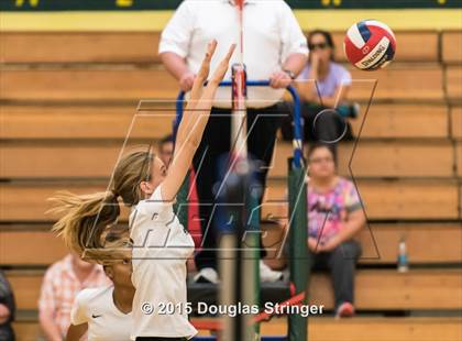 Thumbnail 1 in JV: Irvington @ Moreau Catholic photogallery.