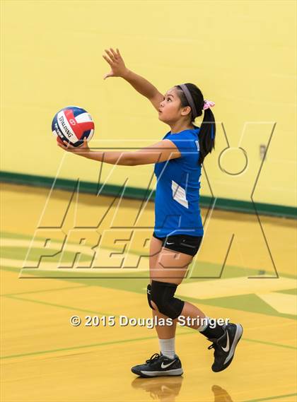 Thumbnail 3 in JV: Irvington @ Moreau Catholic photogallery.