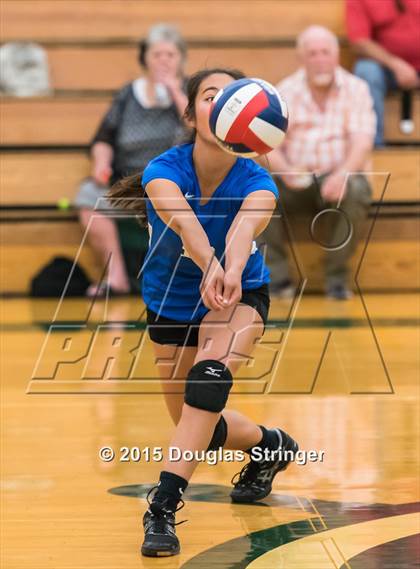 Thumbnail 2 in JV: Irvington @ Moreau Catholic photogallery.