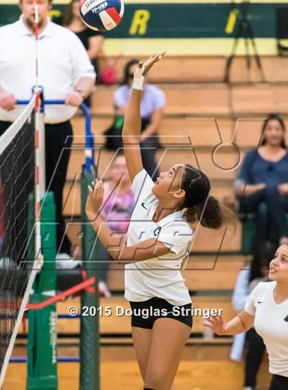 Thumbnail 2 in JV: Irvington @ Moreau Catholic photogallery.