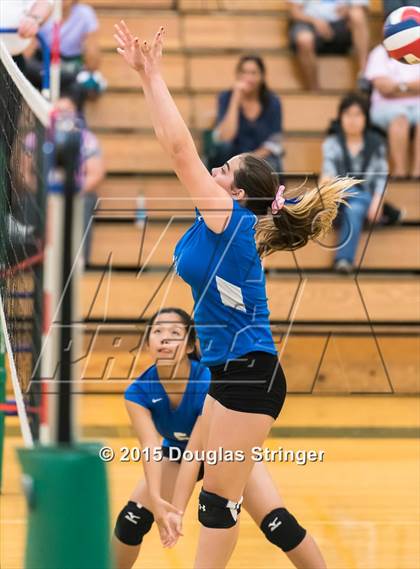 Thumbnail 2 in JV: Irvington @ Moreau Catholic photogallery.