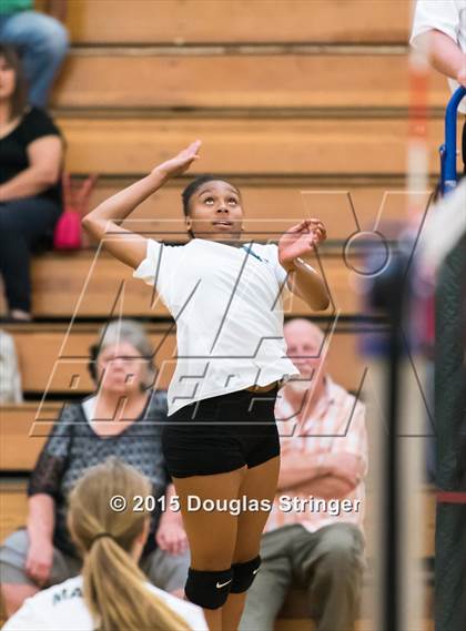 Thumbnail 1 in JV: Irvington @ Moreau Catholic photogallery.