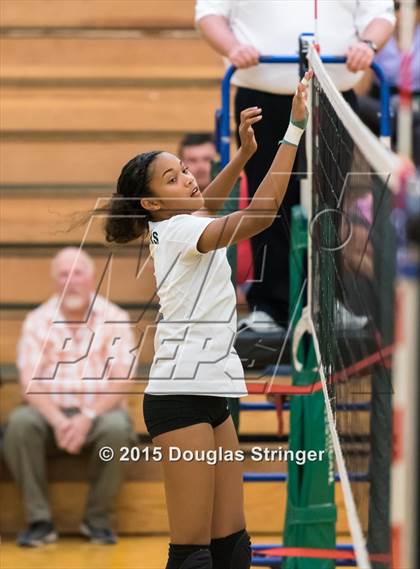 Thumbnail 3 in JV: Irvington @ Moreau Catholic photogallery.