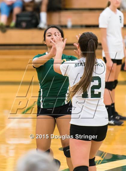 Thumbnail 2 in JV: Irvington @ Moreau Catholic photogallery.