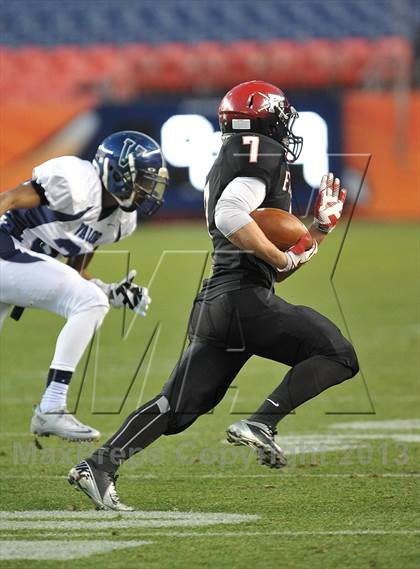 Thumbnail 3 in Valor Christian vs. Fairview (CHSAA 5A Final) photogallery.