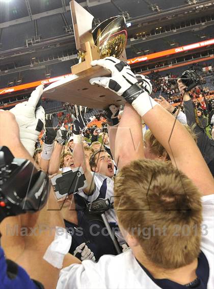 Thumbnail 2 in Valor Christian vs. Fairview (CHSAA 5A Final) photogallery.