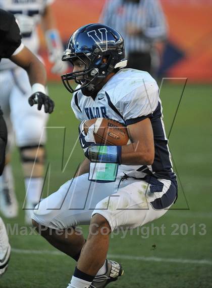 Thumbnail 3 in Valor Christian vs. Fairview (CHSAA 5A Final) photogallery.