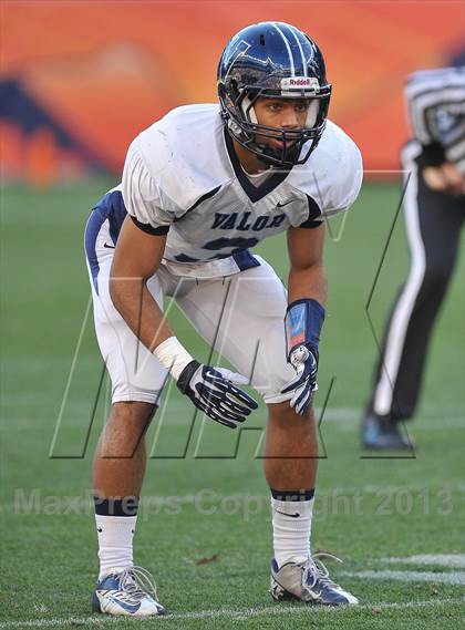 Thumbnail 2 in Valor Christian vs. Fairview (CHSAA 5A Final) photogallery.