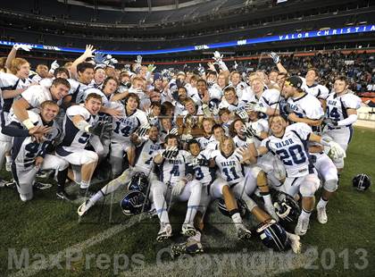 Thumbnail 1 in Valor Christian vs. Fairview (CHSAA 5A Final) photogallery.