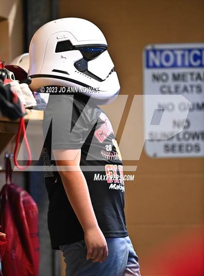 Thumbnail 2 in Cypress Woods @ Tomball Memorial (UIL 6A Region 2 Bi-District Playoff - Game 1) photogallery.