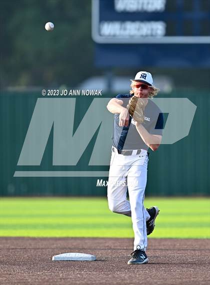 Thumbnail 1 in Cypress Woods @ Tomball Memorial (UIL 6A Region 2 Bi-District Playoff - Game 1) photogallery.