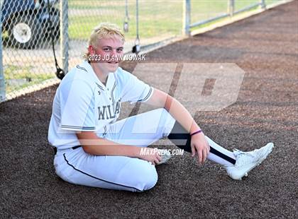 Thumbnail 2 in Cypress Woods @ Tomball Memorial (UIL 6A Region 2 Bi-District Playoff - Game 1) photogallery.
