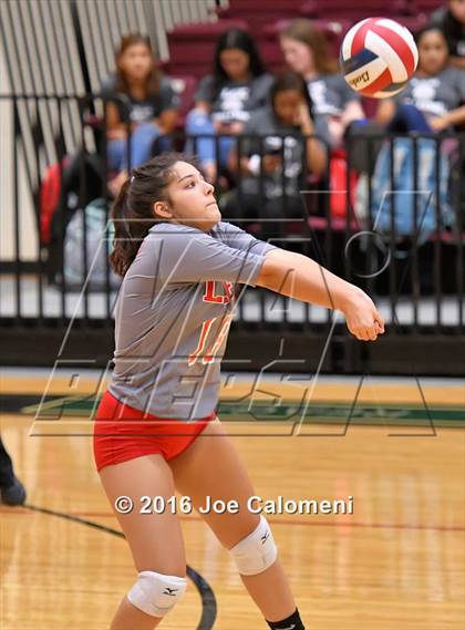 Thumbnail 3 in Lee [Robert E.] vs Johnson [Claudia Taylor] (Littleton Gym) photogallery.