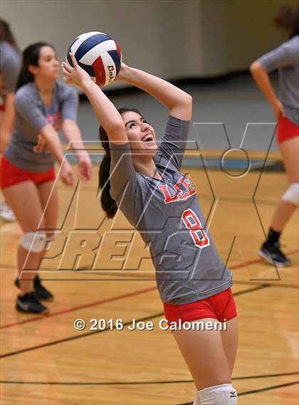 Thumbnail 1 in Lee [Robert E.] vs Johnson [Claudia Taylor] (Littleton Gym) photogallery.