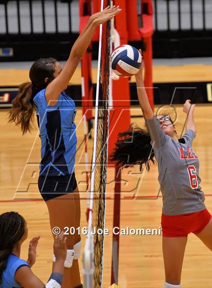 Thumbnail 1 in Lee [Robert E.] vs Johnson [Claudia Taylor] (Littleton Gym) photogallery.