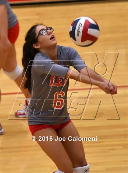 Thumbnail 2 in Lee [Robert E.] vs Johnson [Claudia Taylor] (Littleton Gym) photogallery.