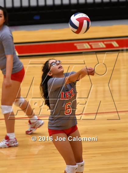 Thumbnail 3 in Lee [Robert E.] vs Johnson [Claudia Taylor] (Littleton Gym) photogallery.
