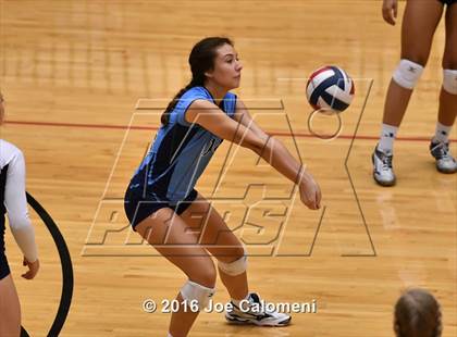 Thumbnail 2 in Lee [Robert E.] vs Johnson [Claudia Taylor] (Littleton Gym) photogallery.