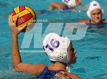 Thumbnail 1 in St. Ignatius vs Arroyo Grande (St. Francis Invitational) photogallery.