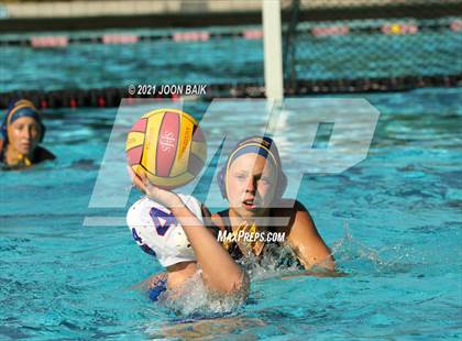 Thumbnail 3 in St. Ignatius vs Arroyo Grande (St. Francis Invitational) photogallery.