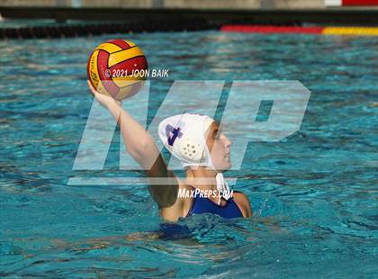 Thumbnail 2 in St. Ignatius vs Arroyo Grande (St. Francis Invitational) photogallery.