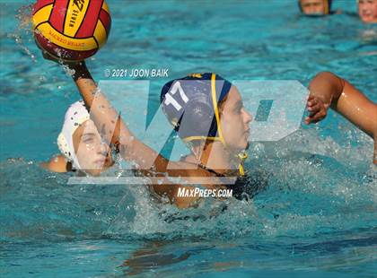 Thumbnail 2 in St. Ignatius vs Arroyo Grande (St. Francis Invitational) photogallery.