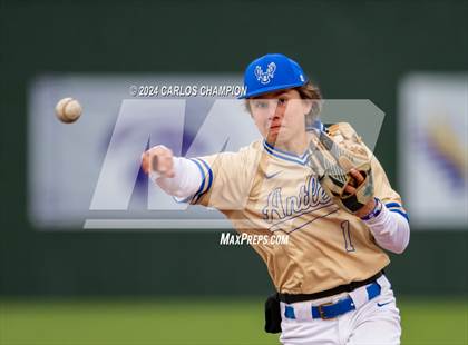 Thumbnail 1 in Tivy vs. Hendrickson (Liberty Hill Tournament) photogallery.