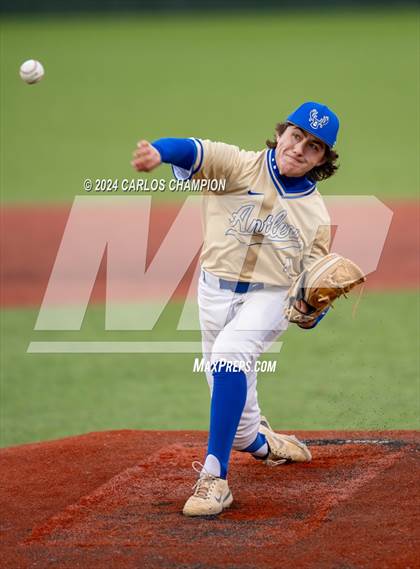 Thumbnail 1 in Tivy vs. Hendrickson (Liberty Hill Tournament) photogallery.