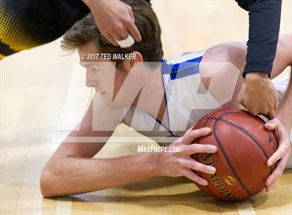 Thumbnail 2 in Wilcox @ Los Altos photogallery.