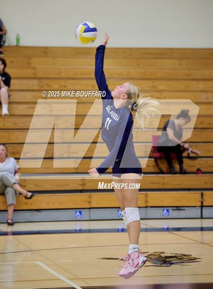 Thumbnail 1 in JV: San Marcos @ Dos Pueblos photogallery.