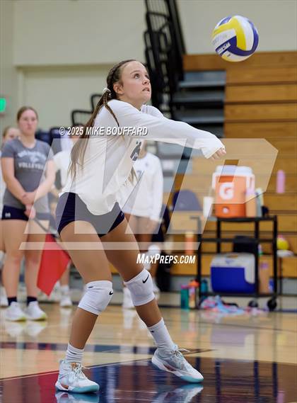 Thumbnail 1 in JV: San Marcos @ Dos Pueblos photogallery.