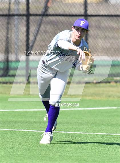 Thumbnail 3 in Greenville vs Farmersville (Bells Invitational) photogallery.