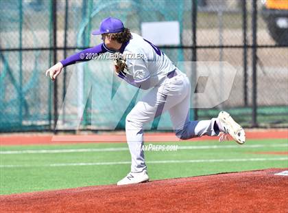 Thumbnail 2 in Greenville vs Farmersville (Bells Invitational) photogallery.
