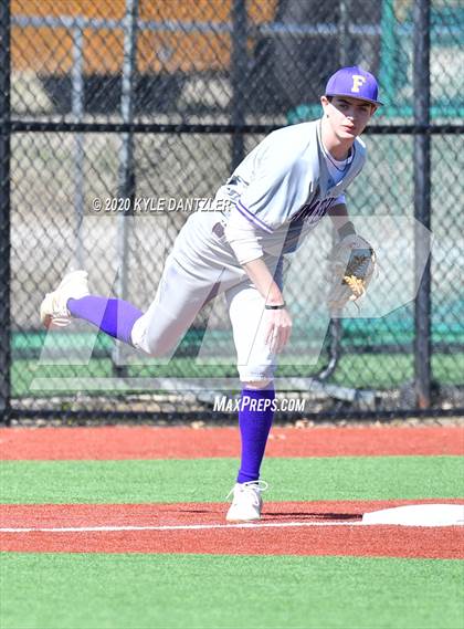 Thumbnail 1 in Greenville vs Farmersville (Bells Invitational) photogallery.