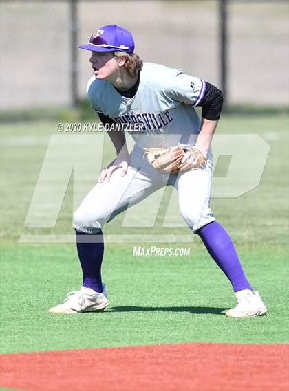 Thumbnail 2 in Greenville vs Farmersville (Bells Invitational) photogallery.