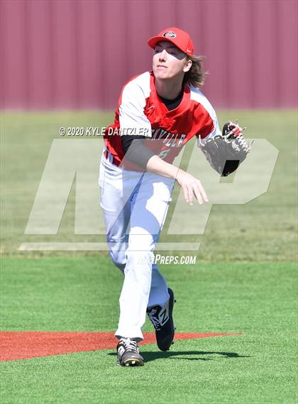 Thumbnail 3 in Greenville vs Farmersville (Bells Invitational) photogallery.
