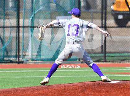 Thumbnail 2 in Greenville vs Farmersville (Bells Invitational) photogallery.